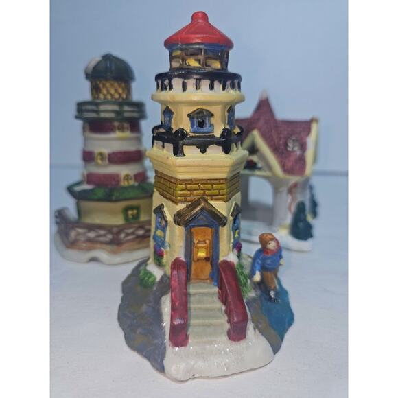Cobble Christmas Village Lot Of 3 2004 Ceramic 2 Lighthouses 1 Gazebo - Picture 5 of 7